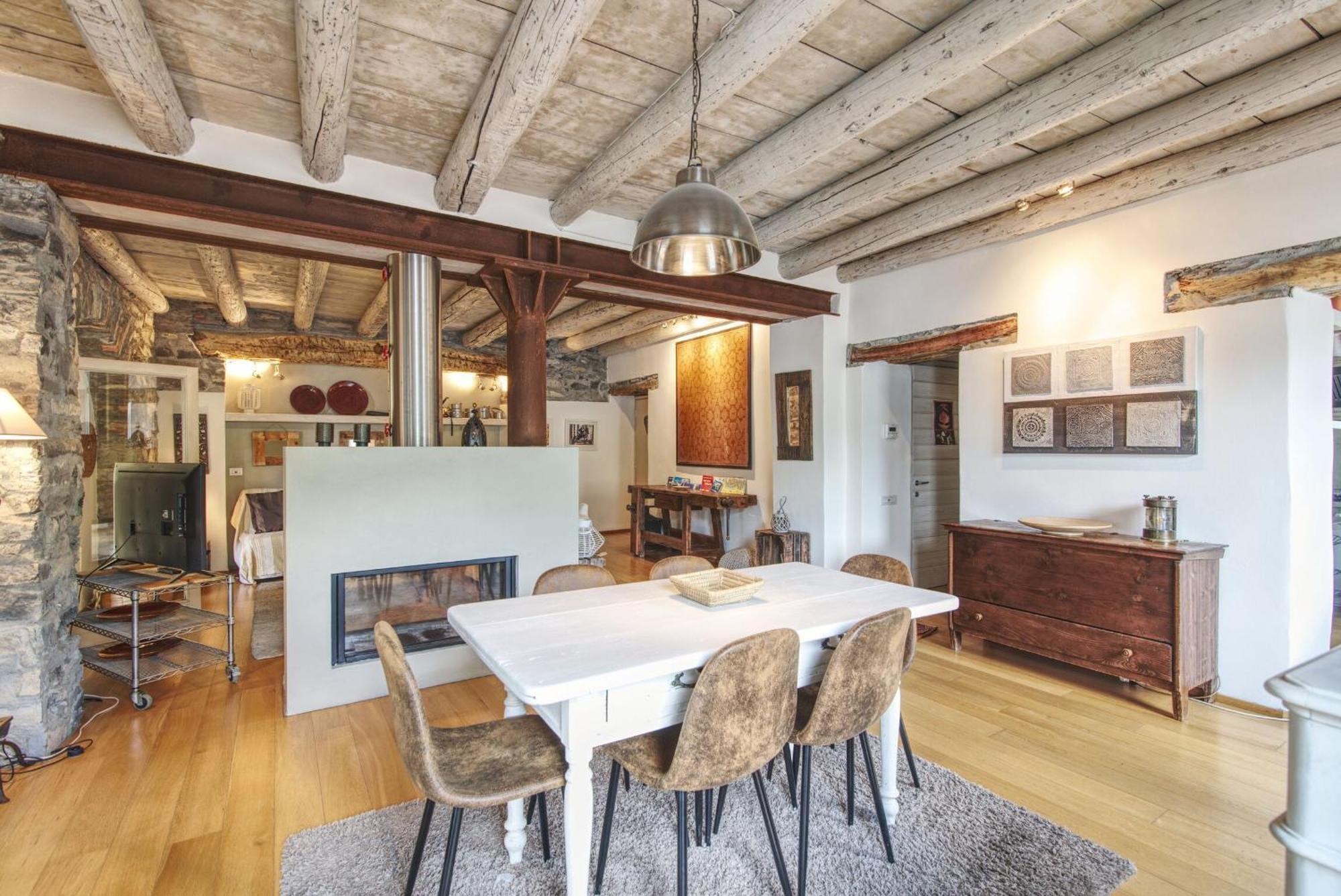 Ca Sbrisiga In Moltrasio By Halldis Exterior foto
